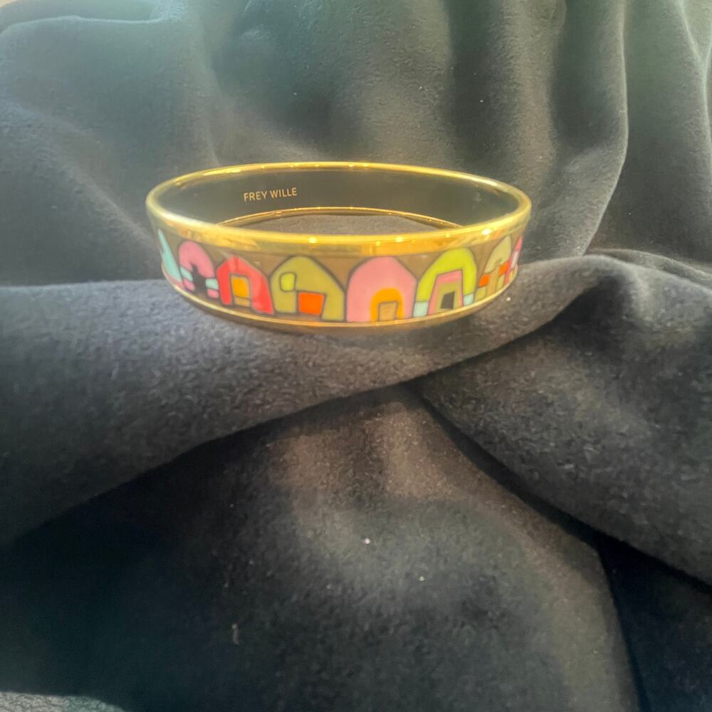 NEW Frey Wille 24 Kt Bordered Bangle Miss -Hommage à Hundertwasser Street Rivers - Picture 7 of 9